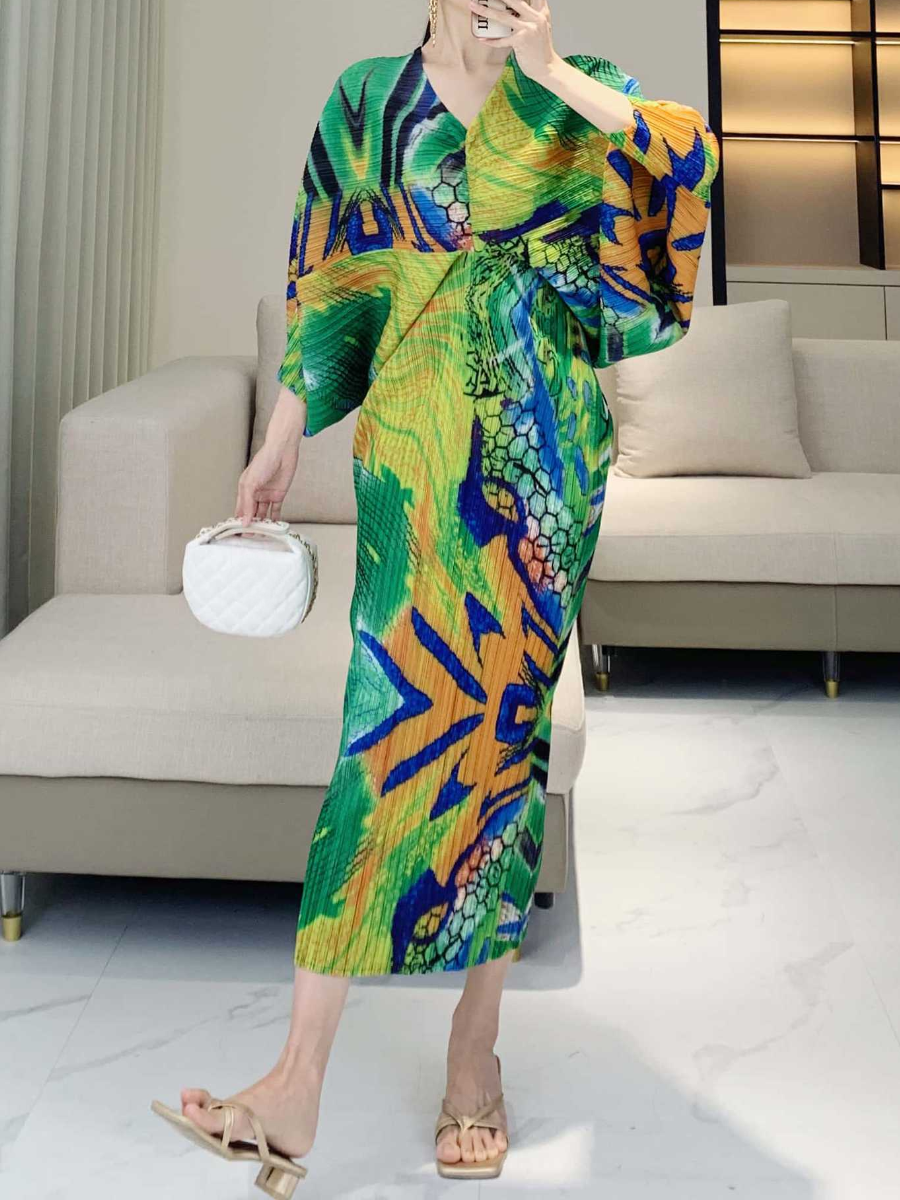 Comfy Floral Bat Sleeve Dress