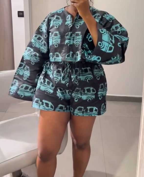 Printed top and stylish shorts 2pc set