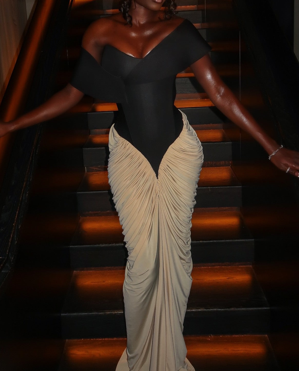 Round Neck Sleeveless Backless Side Drape Dress