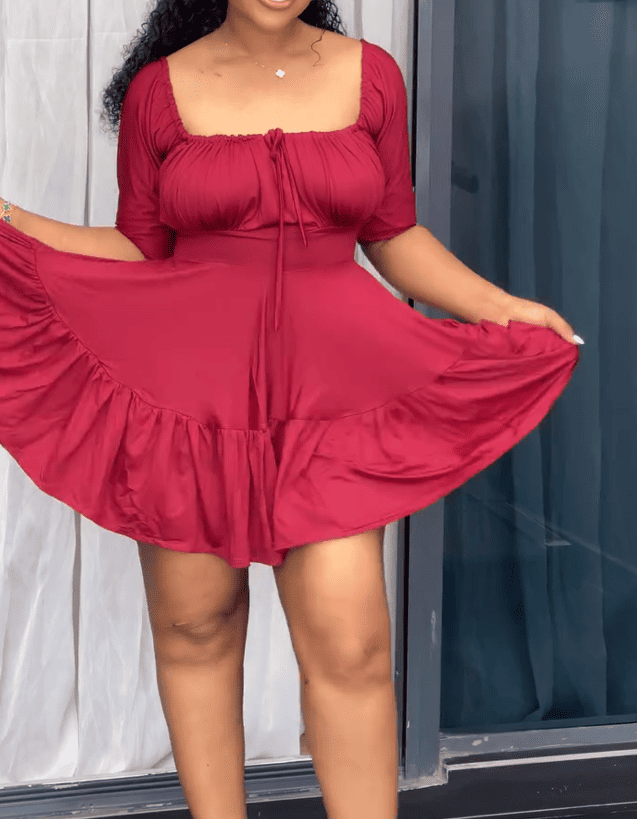 Elegant solid color dress