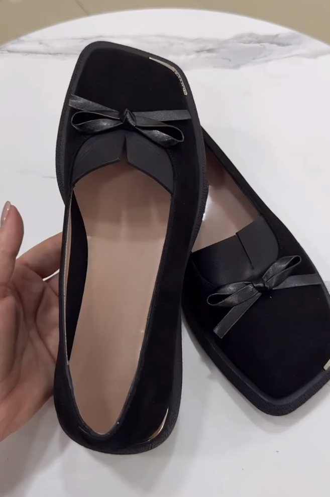 Cute Suede Bow Shoes