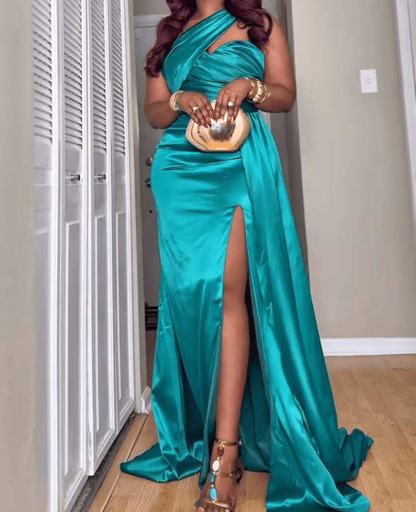 One-Shoulder Satin High Slit Evening Dresses