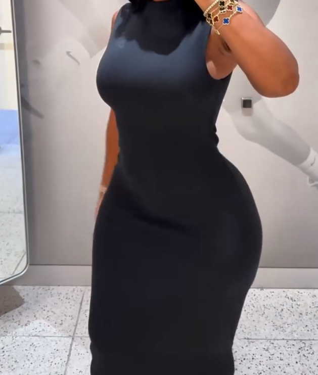 Elegant Sleeveless Bodycon Dress
