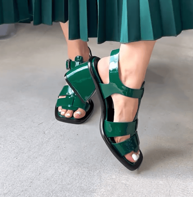 Leather Thick-Heel Sandals