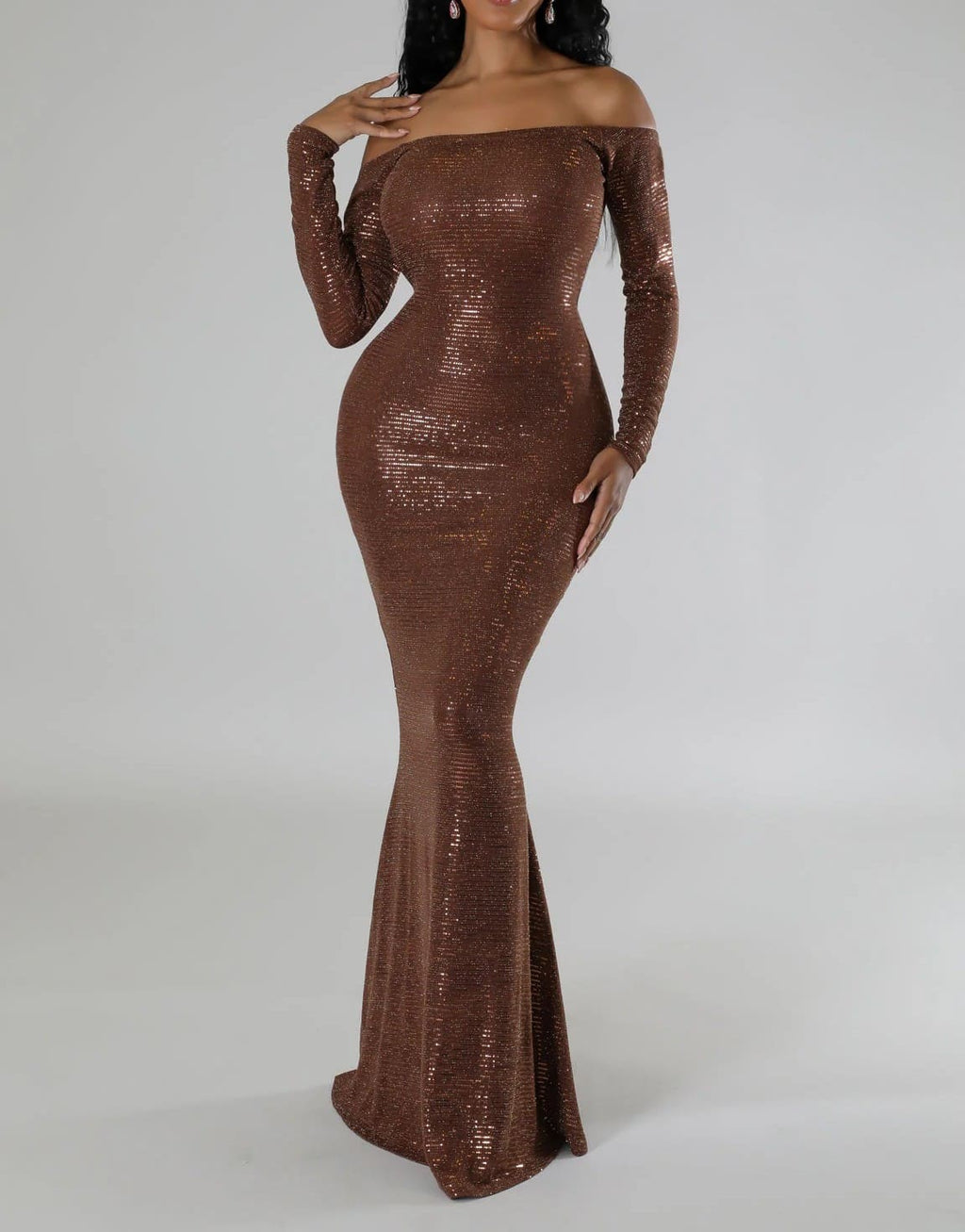 Shiny Metallic backless maxi dress