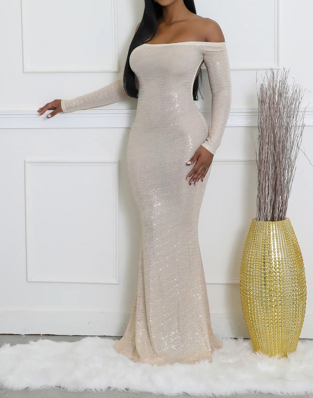 Shiny Metallic backless maxi dress