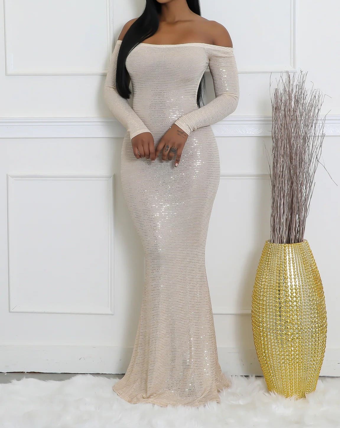 Shiny Metallic backless maxi dress