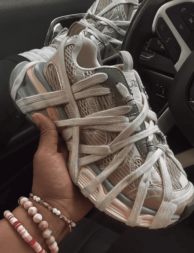 Extreme Lace Sneakers