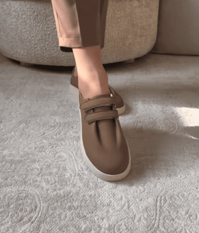 Distinctive Leather Casual Shoes