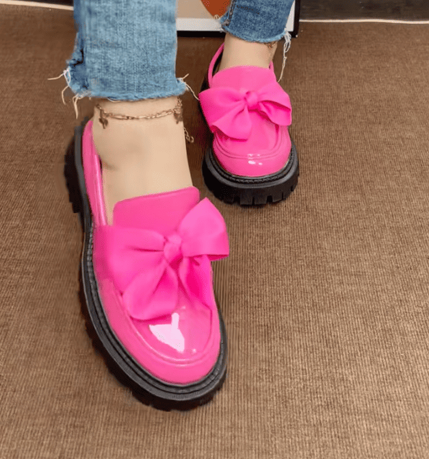Fashionable Bowknot Design Loafers