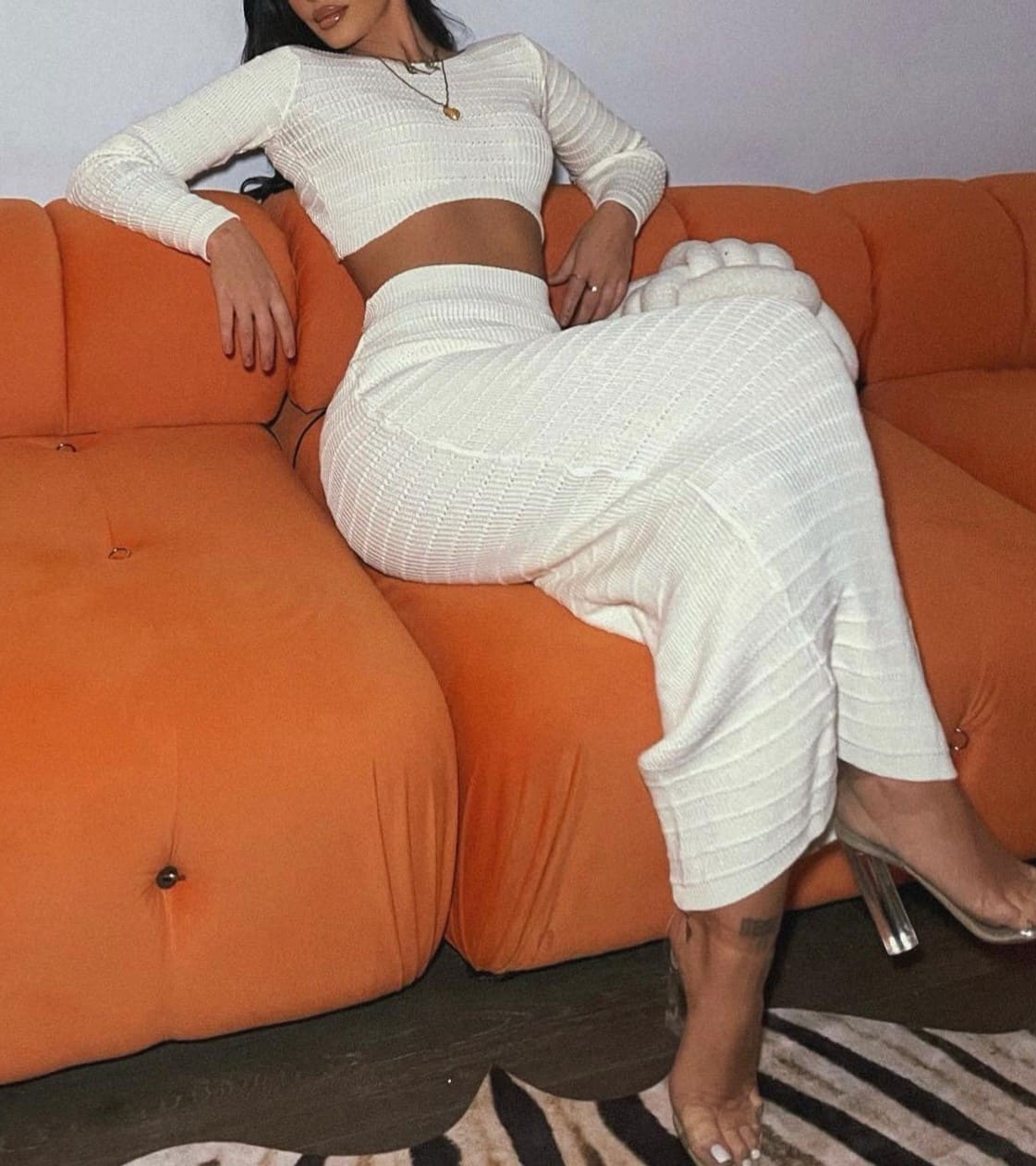 Rib-knit cropped sweater and skirt set - white