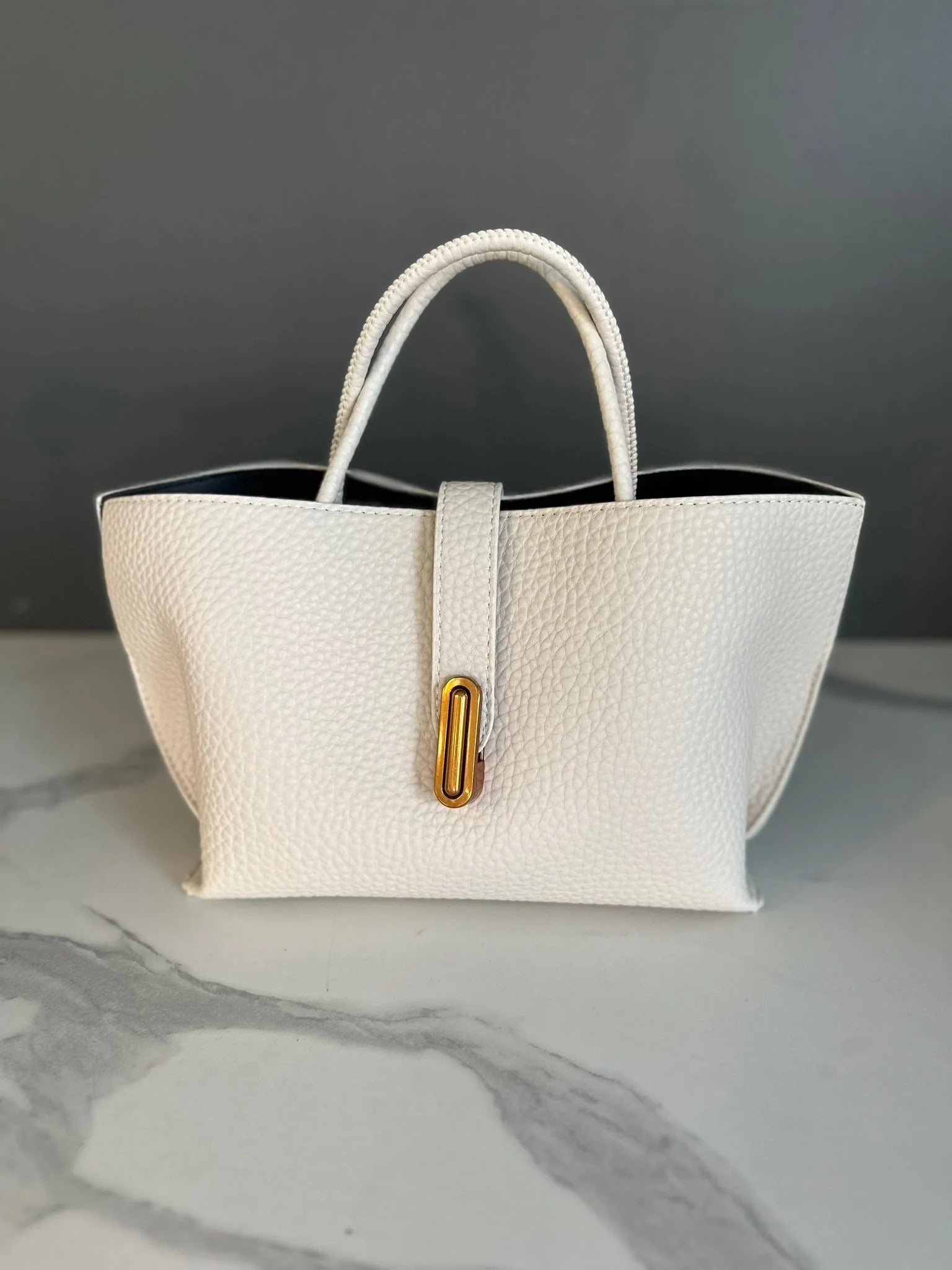 Lychee-patterned handbag & Crossbody bag