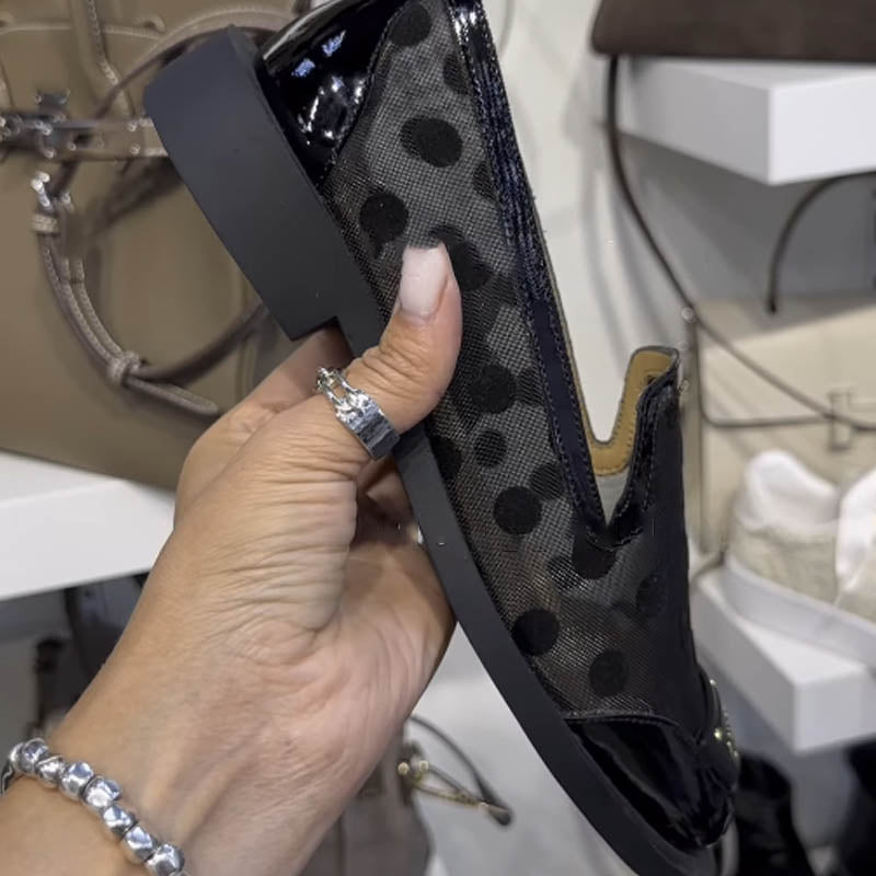 Gauze Breathable One-Step Patent Leather Sandals