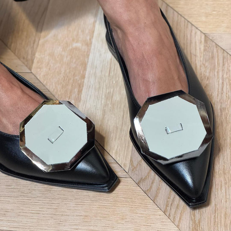 Elegant Pointed Shallow Cut-out Shoes