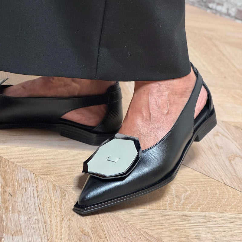 Elegant Pointed Shallow Cut-out Shoes