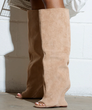 Fab Suede Chic Boots